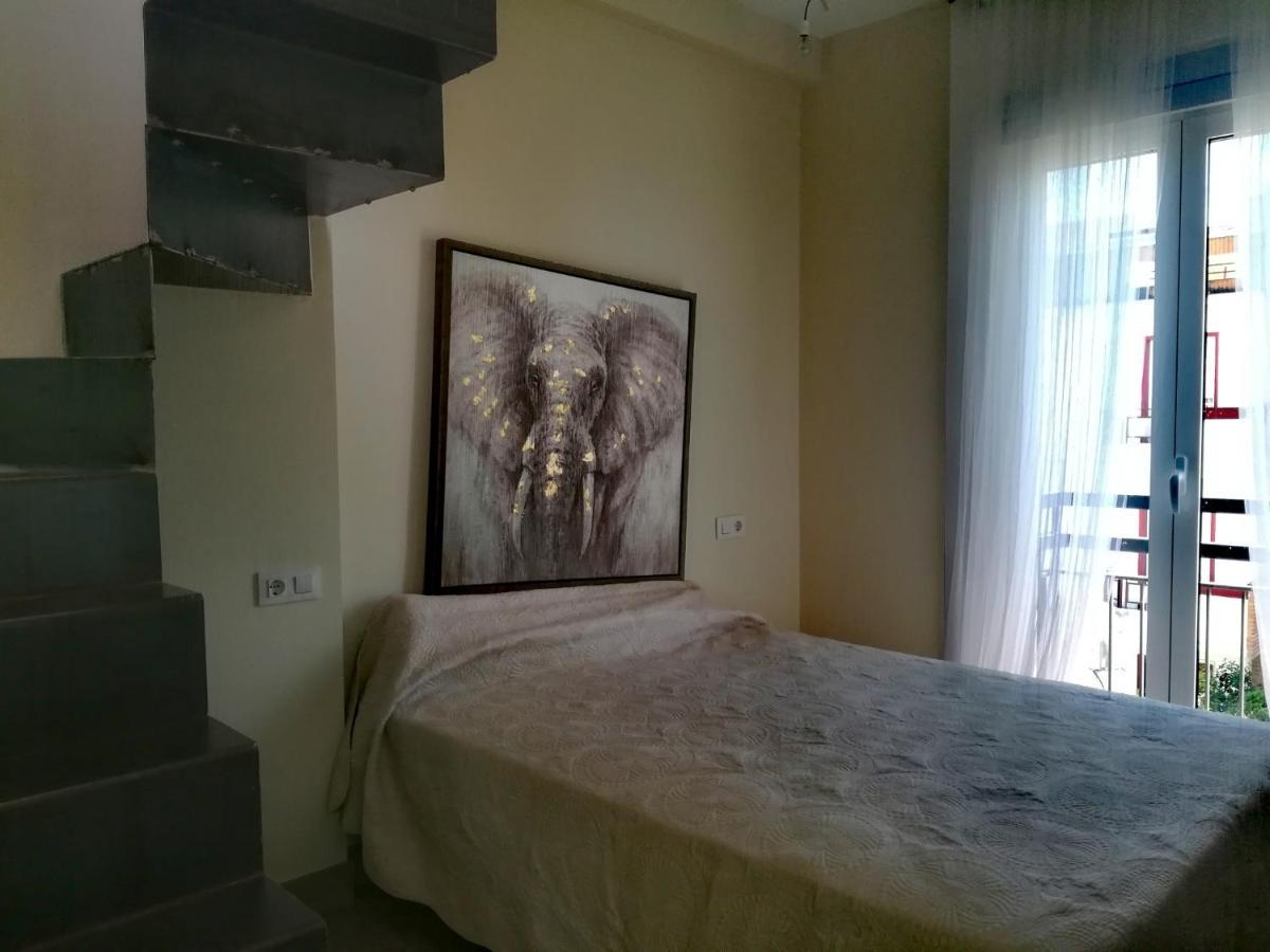 Ferienwohnung La Casa De Leon Xiii.Terraza Privada. Parejas Sevilla Exterior foto